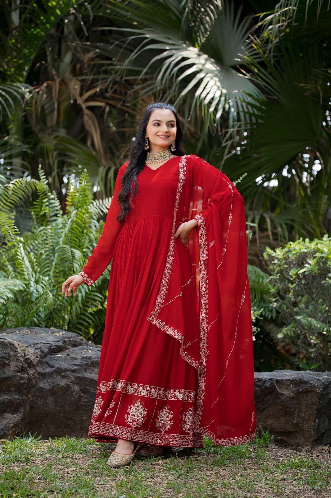 Ethnic Faux Blooming With Multi-Sequins Embroidered Work Kurti Dupatta