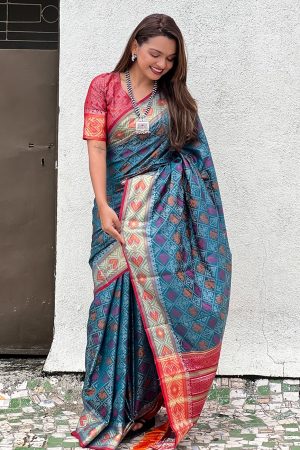 Most Beautiful Patola Silk With Zari Weaving Saree