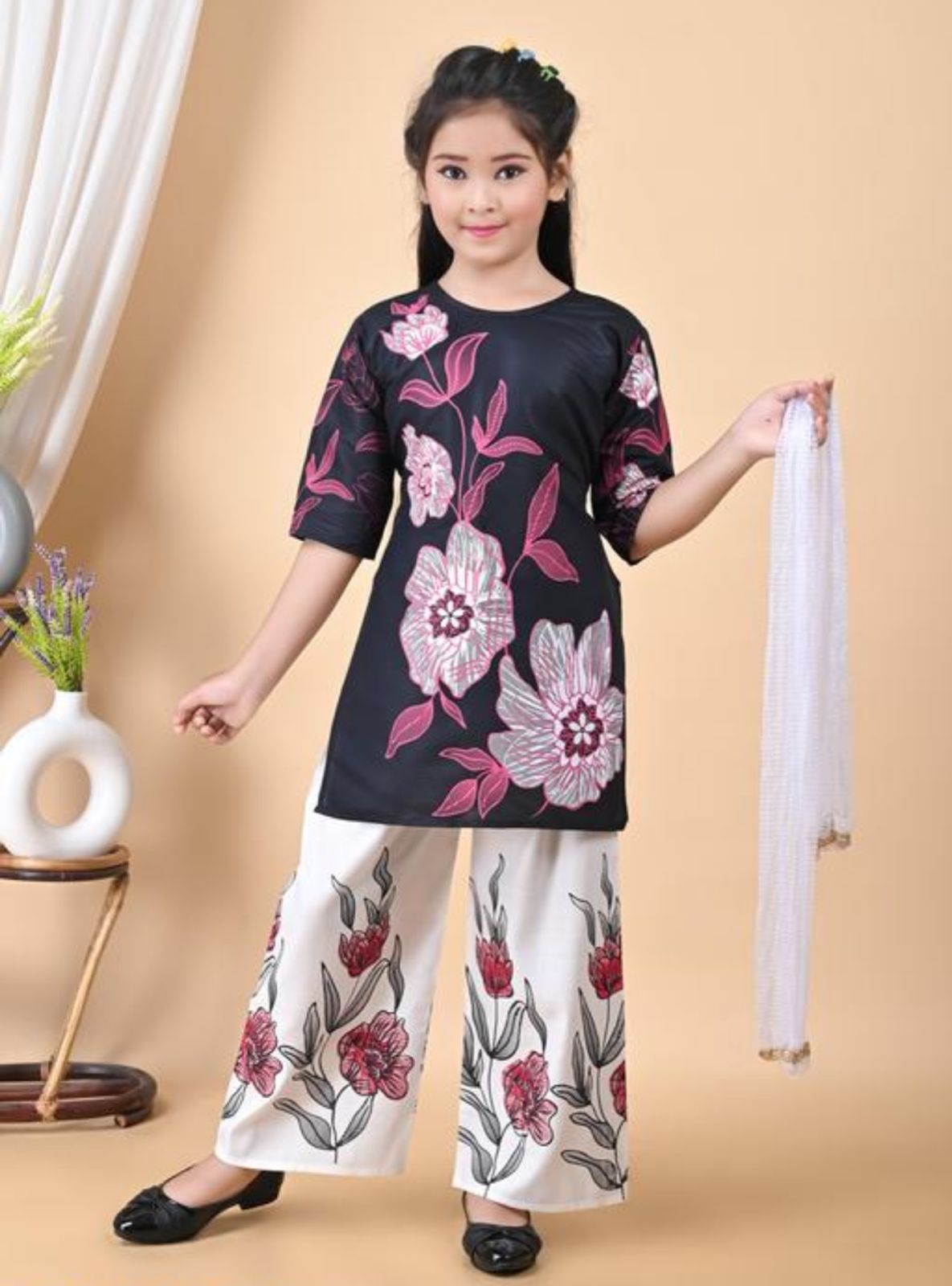 Beautiful Rayon With Print Kids Kurti Pant And Dupatta - Image 3