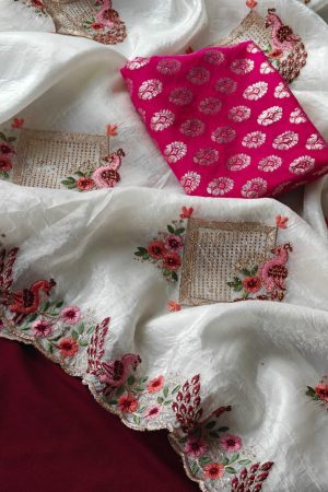 Beautiful Crush With Zari Work Saree