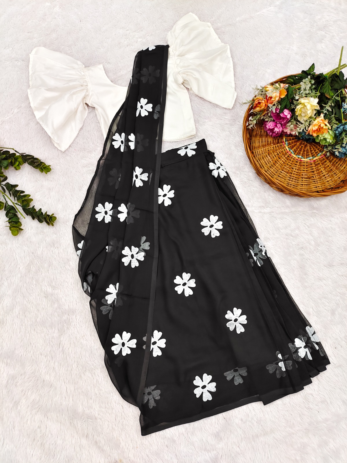 Hot Selling Faux Georgette With Foil Print Kids Saree