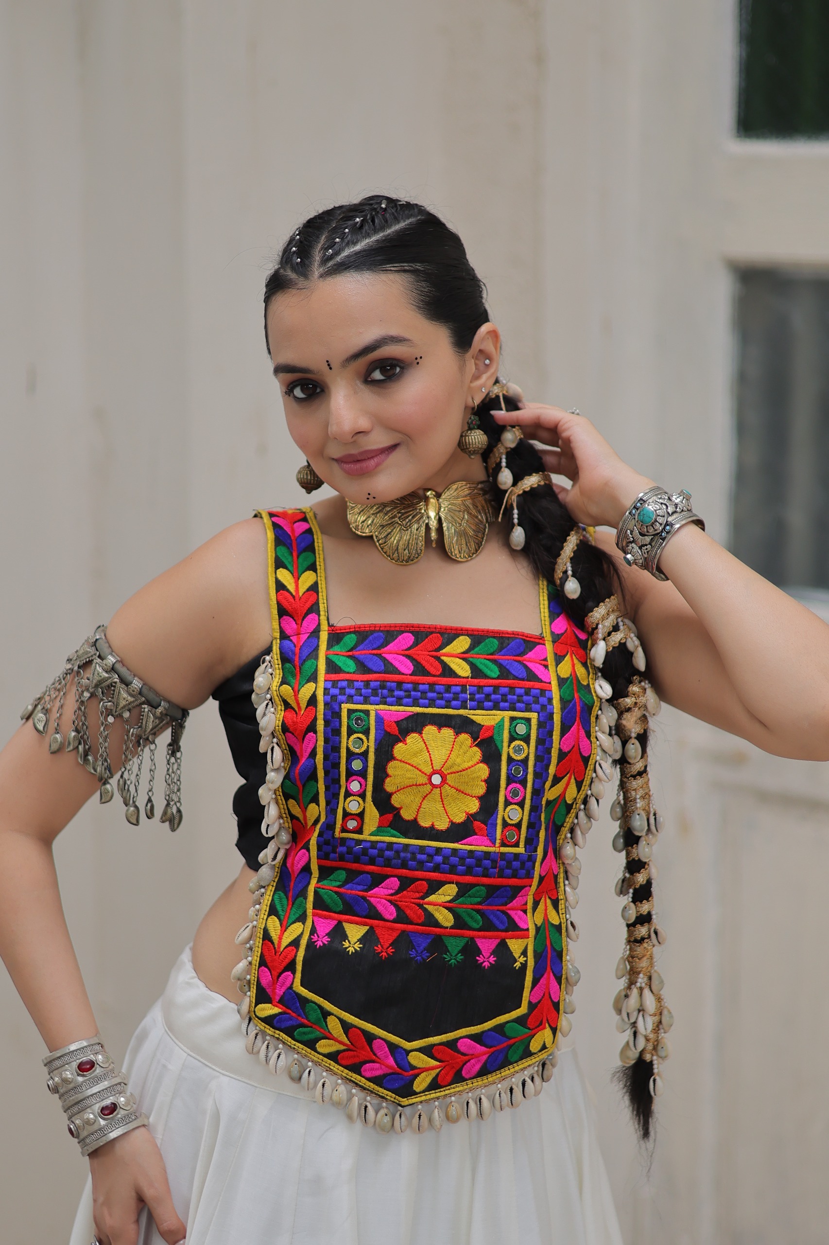 Navratri Collection Roman With Gamthi And Mirror Work Lehenga Choli - Image 9