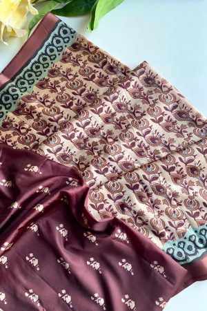 Best Fabric Dola Viscose With Zari Border Saree