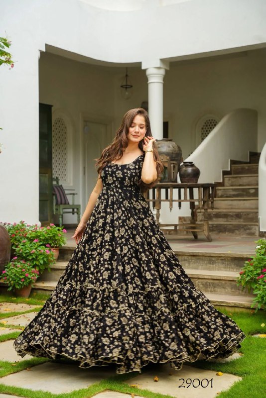 High Quality Heavy Georgette With Digital Print Work Gown - Image 4