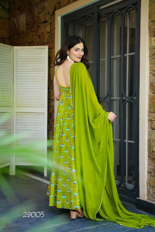 High Quality Heavy Georgette With Digital Print Work Gown - Image 2